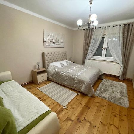 Kristalo Apartman Subotica Eksteriør bilde