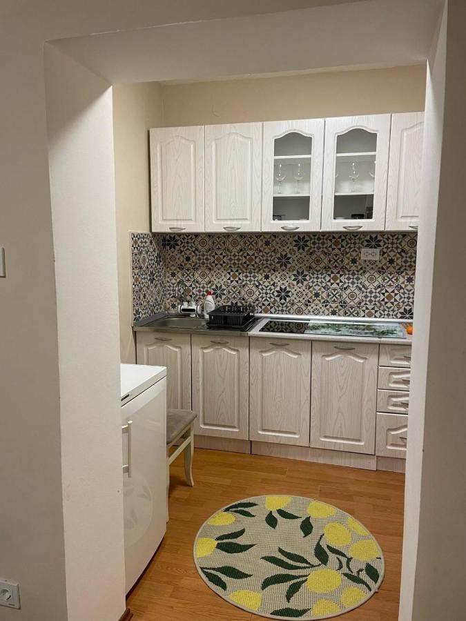 Kristalo Apartman Subotica Eksteriør bilde